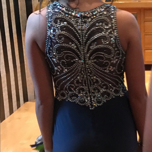 Prom dress - Picture 4 of 4